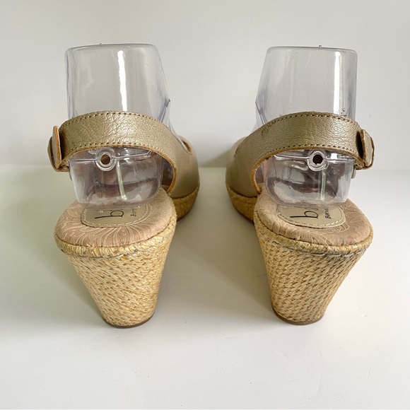 Born BOC Metallic Floral Leather Slingback Woven Wedge Sandals Peep Toe Size 9 - Picture 4 of 9